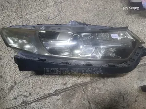 Honda Accord 2010/2012 Headlight