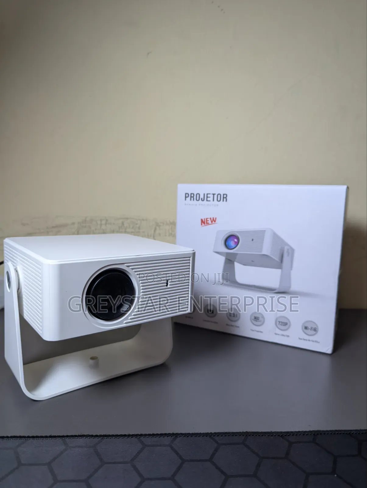  Smart Android Projector 1080p Portable Projectors