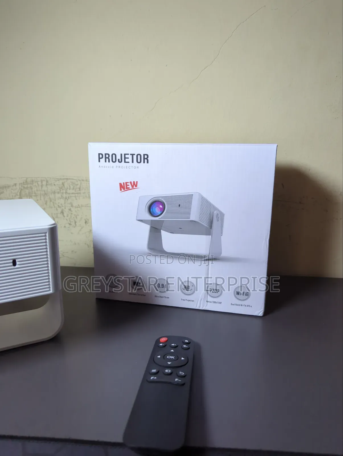  Smart Android Projector 1080p Portable Projectors