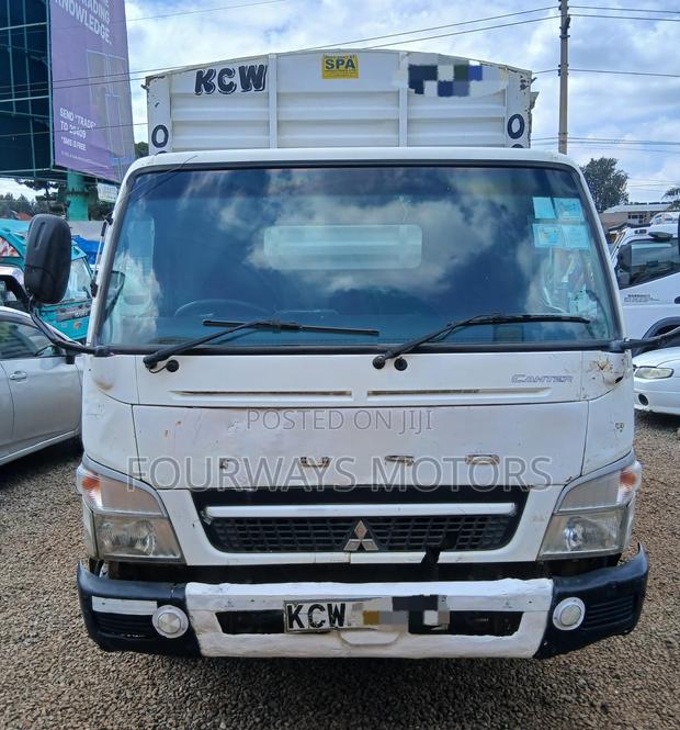 Fuso Canter - thumbnail 3