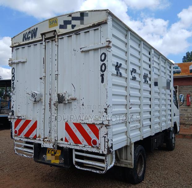 Fuso Canter - thumbnail 4
