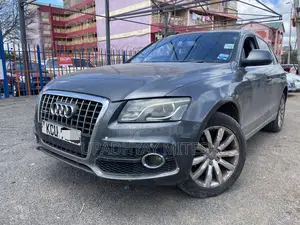 Audi Q5 2012 Gray