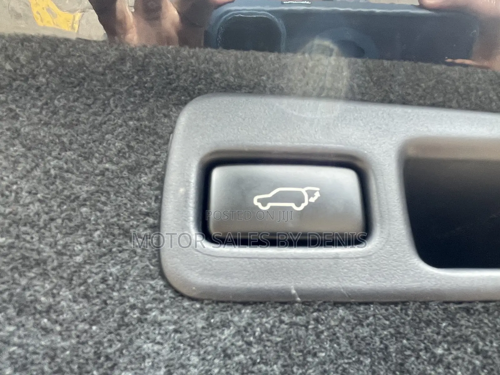 Toyota Harrier 2.0 2019 Black