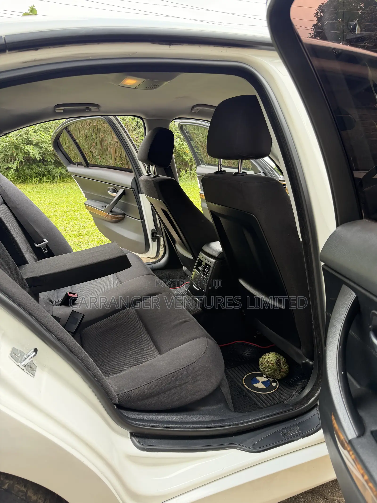 BMW 320i 2007 White