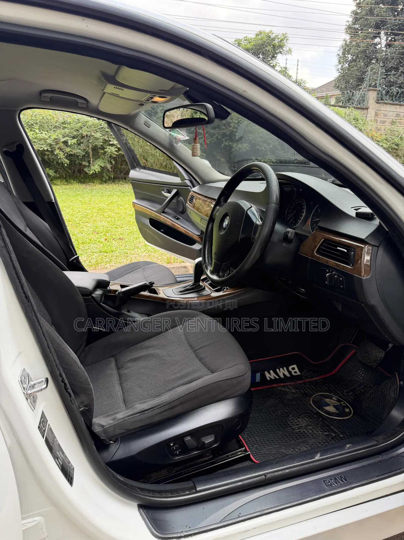 BMW 320i 2007 White