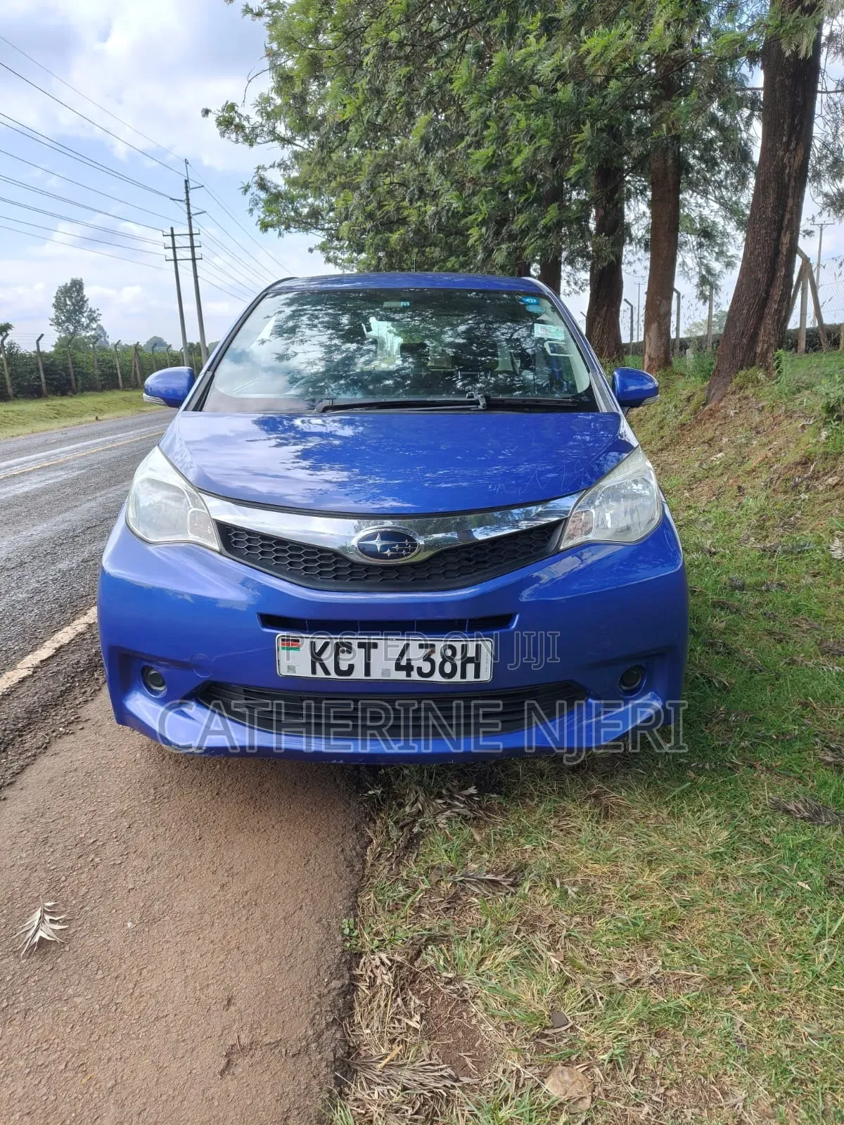Subaru Trezia 2011 Blue