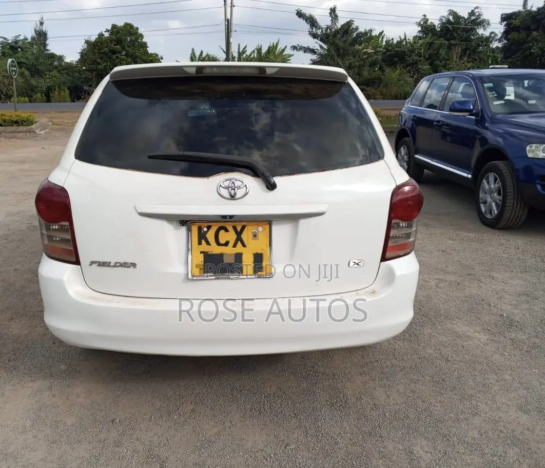 Toyota Corolla Fielder 2012 White