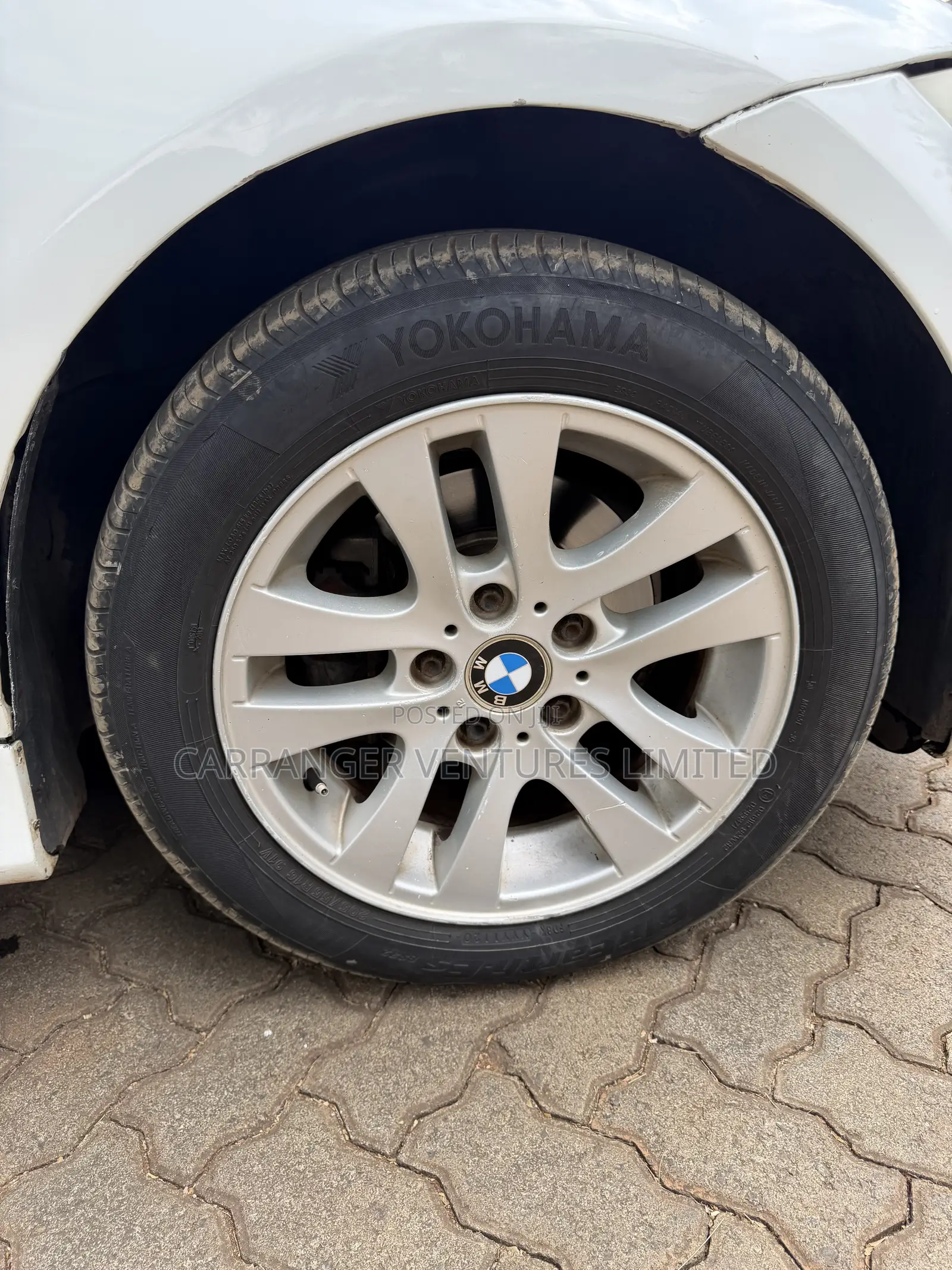 BMW 320i 2007 White