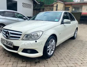 Mercedes-Benz C200 2012 White