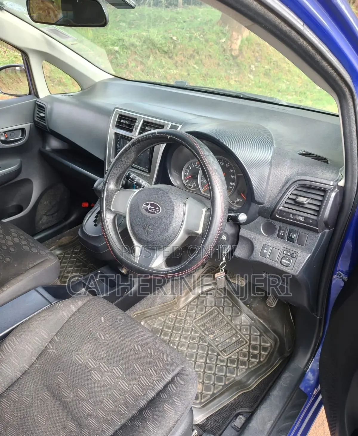Subaru Trezia 2011 Blue
