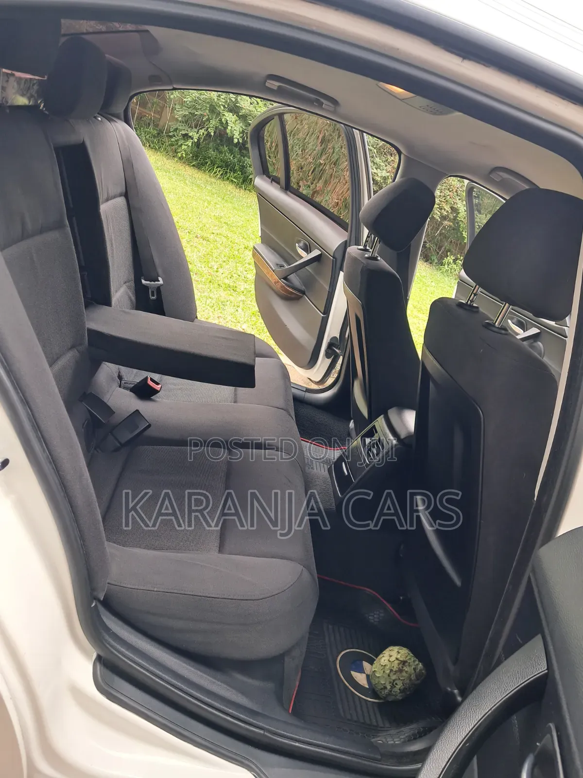 BMW 320i 2007 White