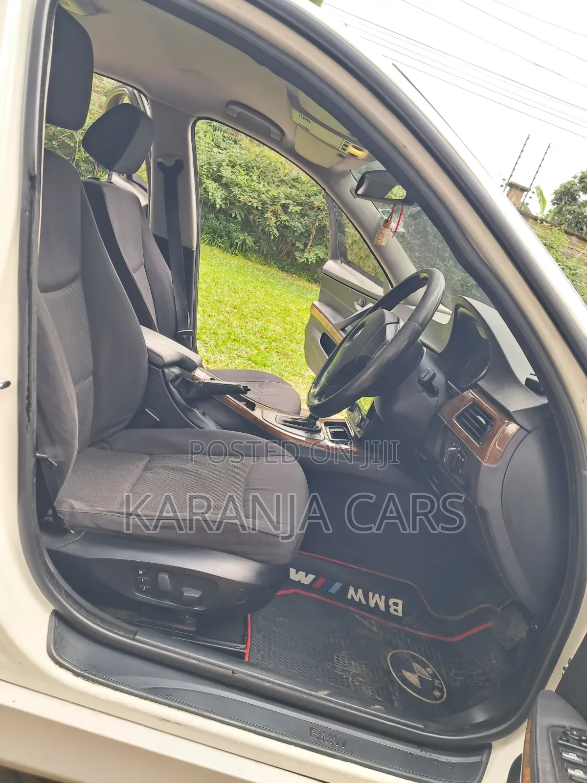 BMW 320i 2007 White