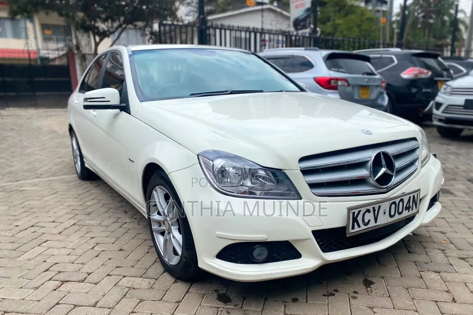 Mercedes-Benz C200 2012 White