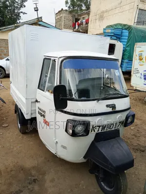 Piaggio 2017 White