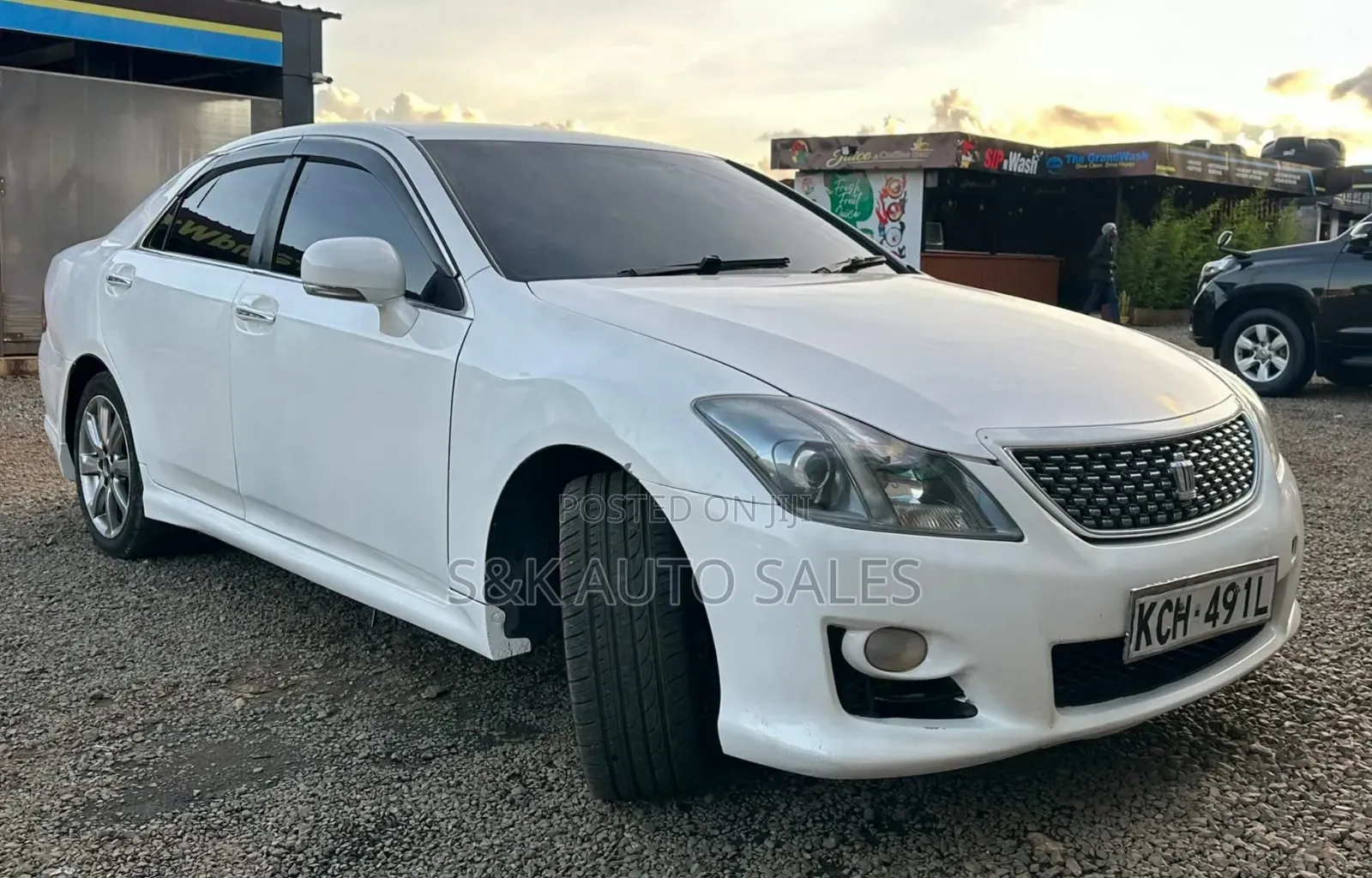 Toyota Crown 2009 White