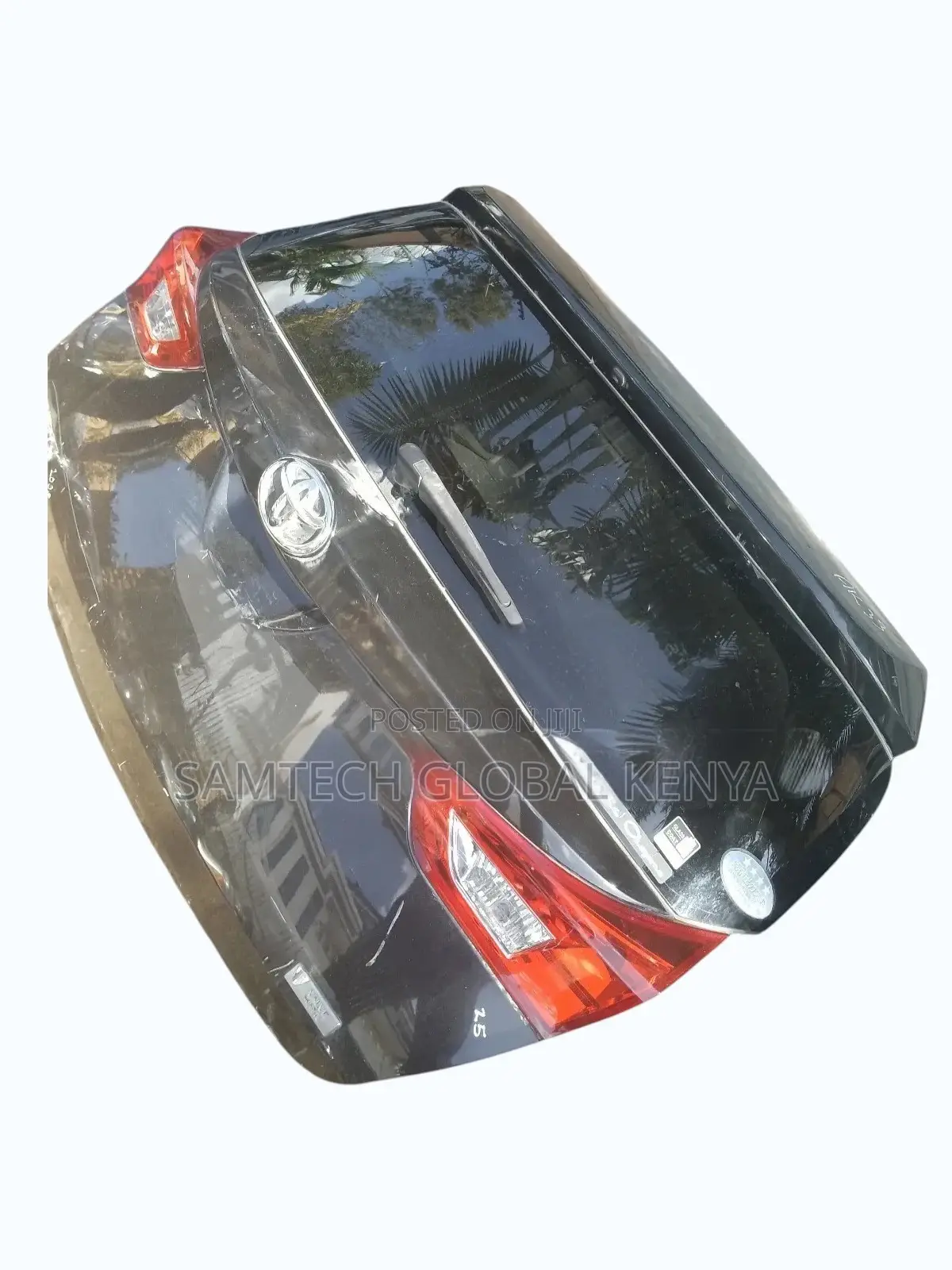 Toyota Auris Boot Available