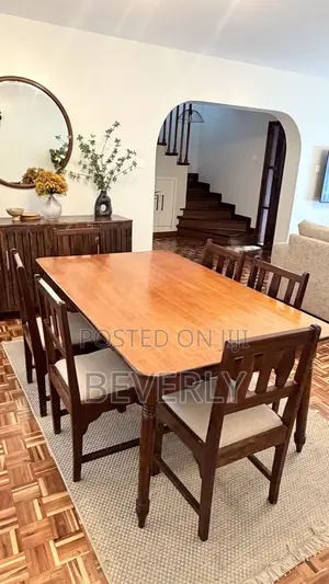 Dining Table W/ 6 Chairs