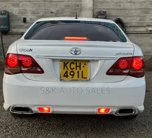 Toyota Crown 2009 White