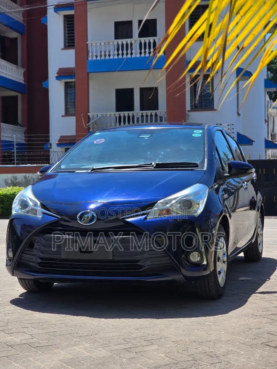 Toyota Vitz 2018 Blue