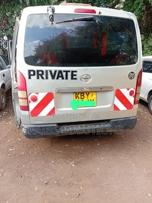 Toyota HiAce 2006 Silver