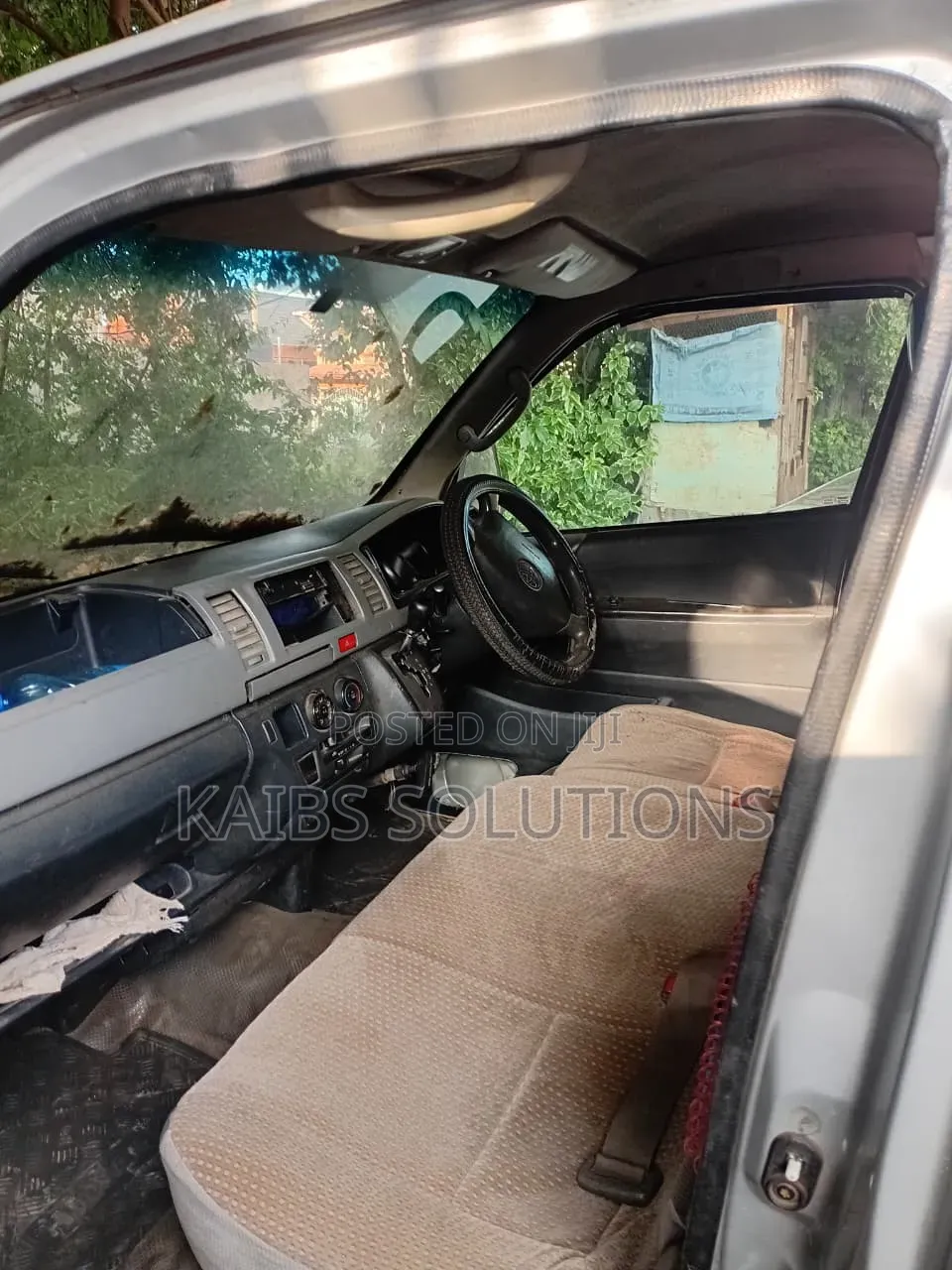 Toyota HiAce 2006 Silver