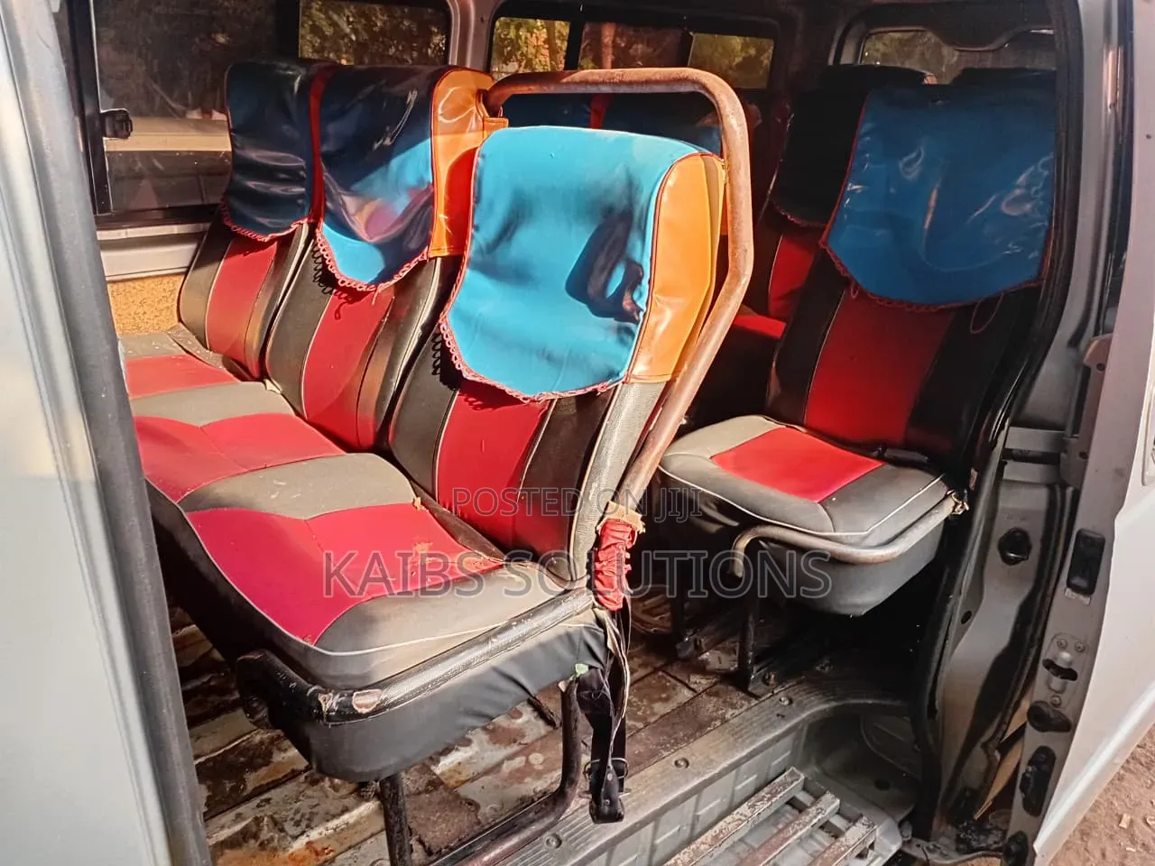 Toyota HiAce 2006 Silver