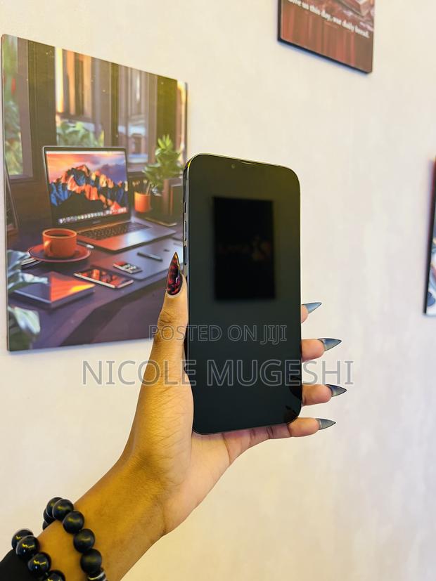 Apple iPhone 13 Pro Max 256 GB Black - thumbnail 2