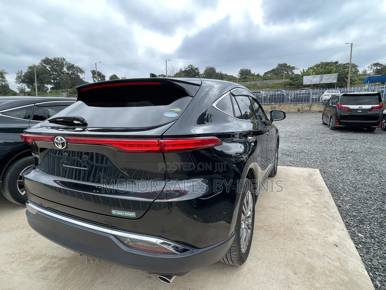 Toyota Harrier 2.0 2020 Gray