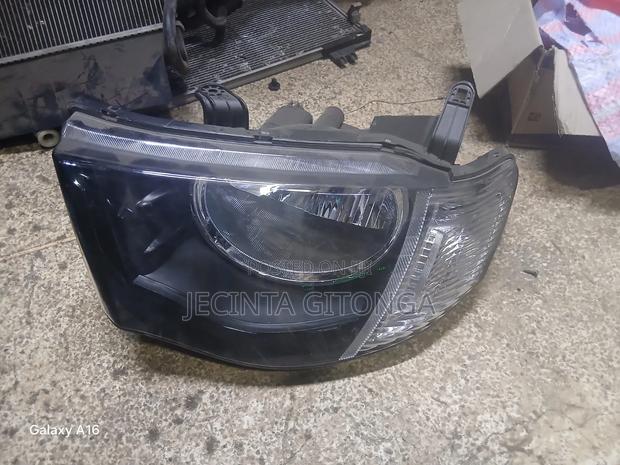 Mitsubishi L200 2005-2011 Headlight - thumbnail 3