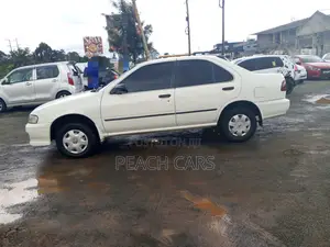 Nissan Sunny 1997 White