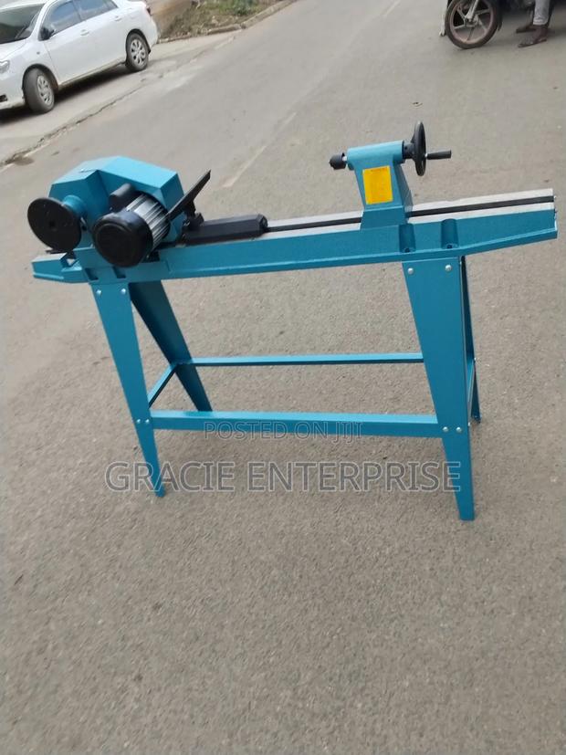 Electric Wood Lathe Machine