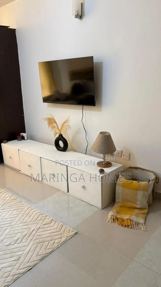 Modern Studio Airbnb in Ruaka | Near Two Rivers Mall - thumbnail 2