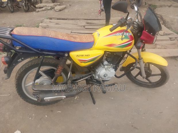 Bajaj Boxer 125 2025 Yellow - thumbnail 11
