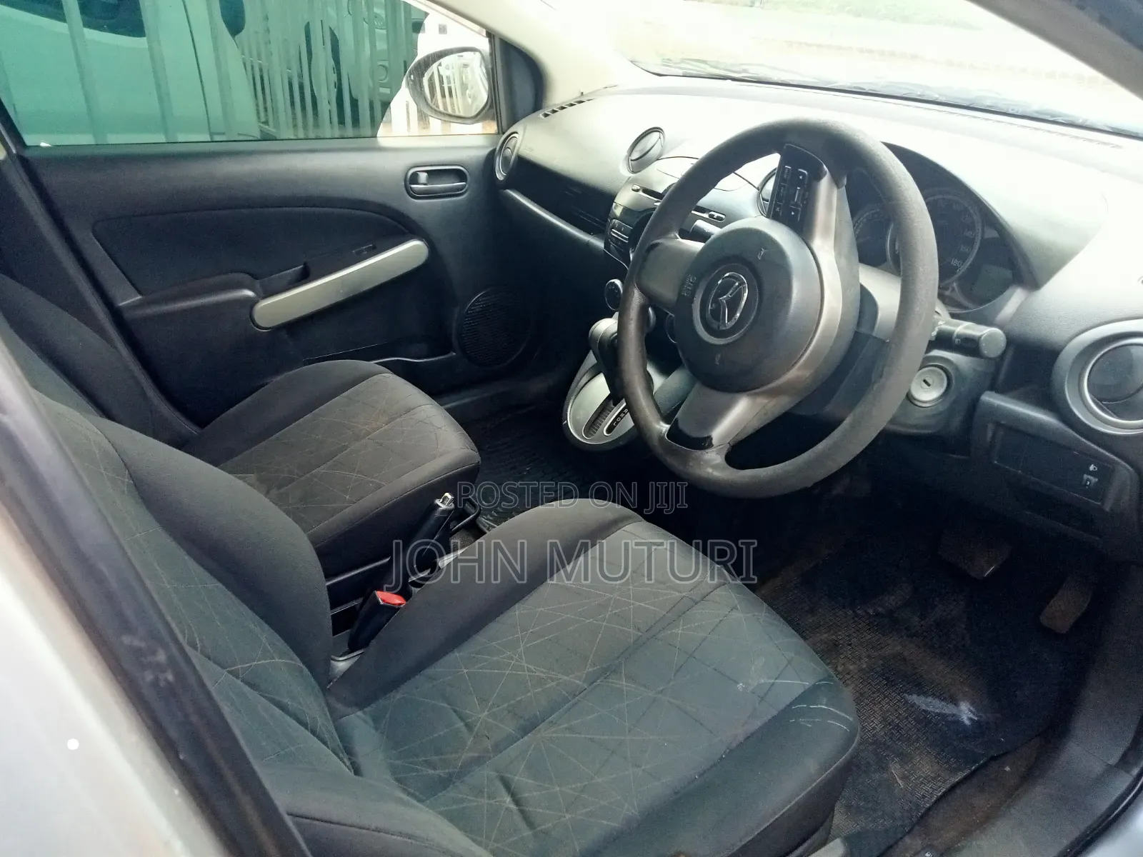 Mazda Demio 2012 Gray