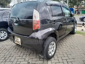 Toyota Passo 1.0 AWD 2007 Black