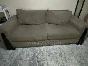 3 Seater Couch for Sale!!
