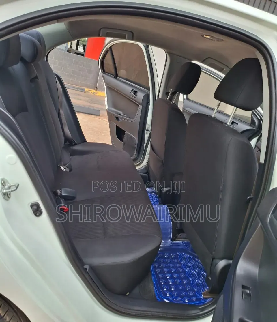 Subaru Outback 2007 Pearl