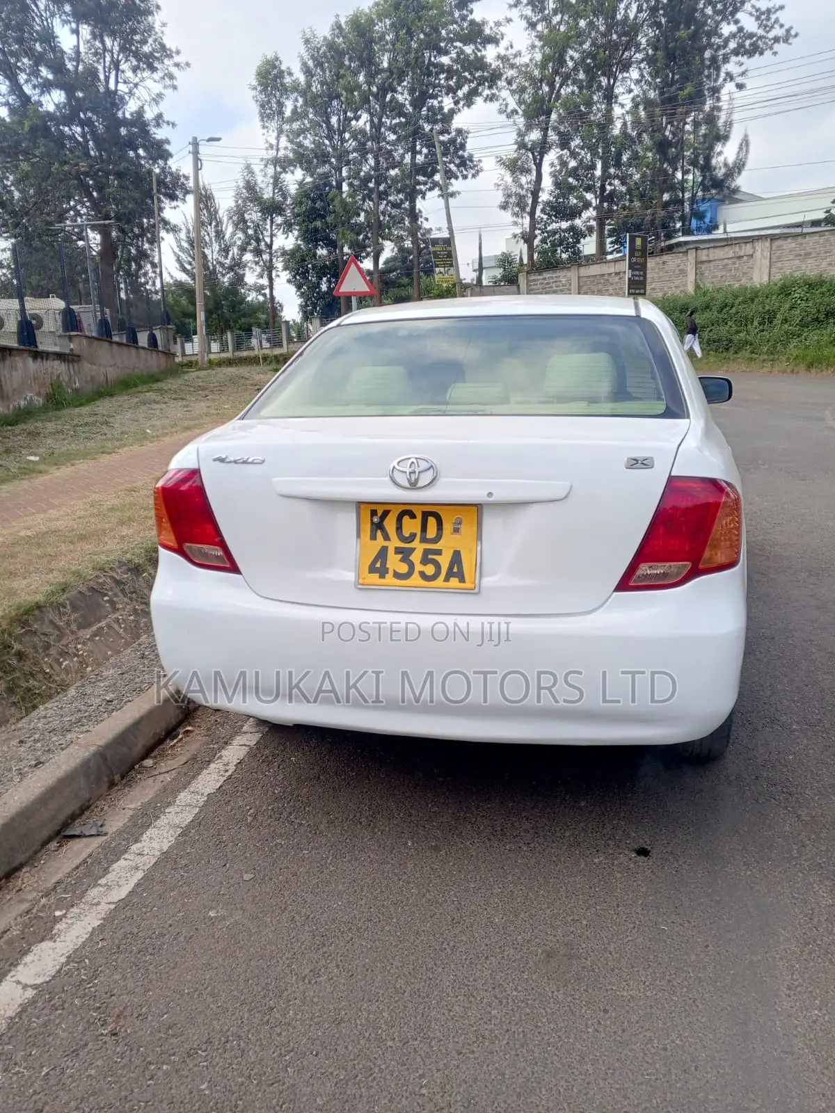 Toyota Axio 1.5 G 2WD 2008 White