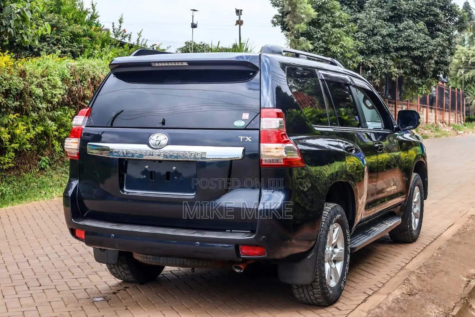 Toyota Land Cruiser Prado 2016 Blue