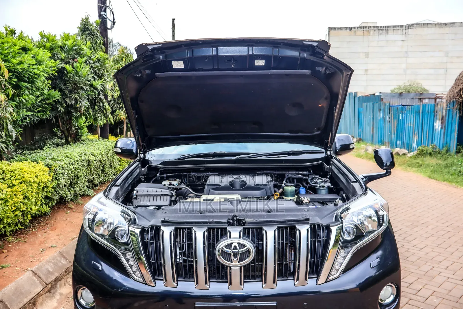 Toyota Land Cruiser Prado 2016 Blue