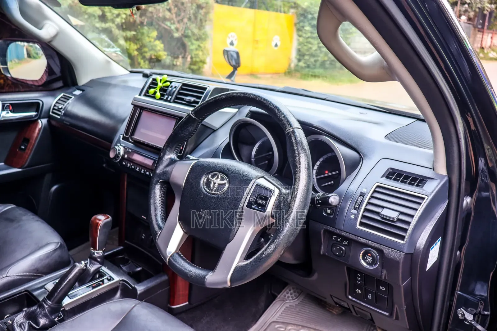 Toyota Land Cruiser Prado 2016 Blue