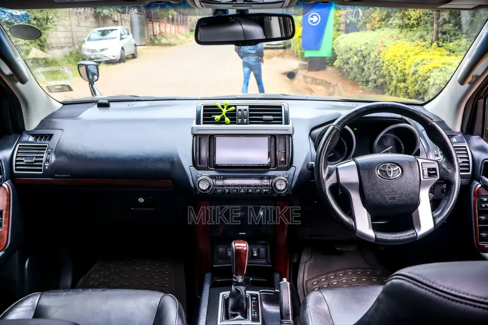 Toyota Land Cruiser Prado 2016 Blue