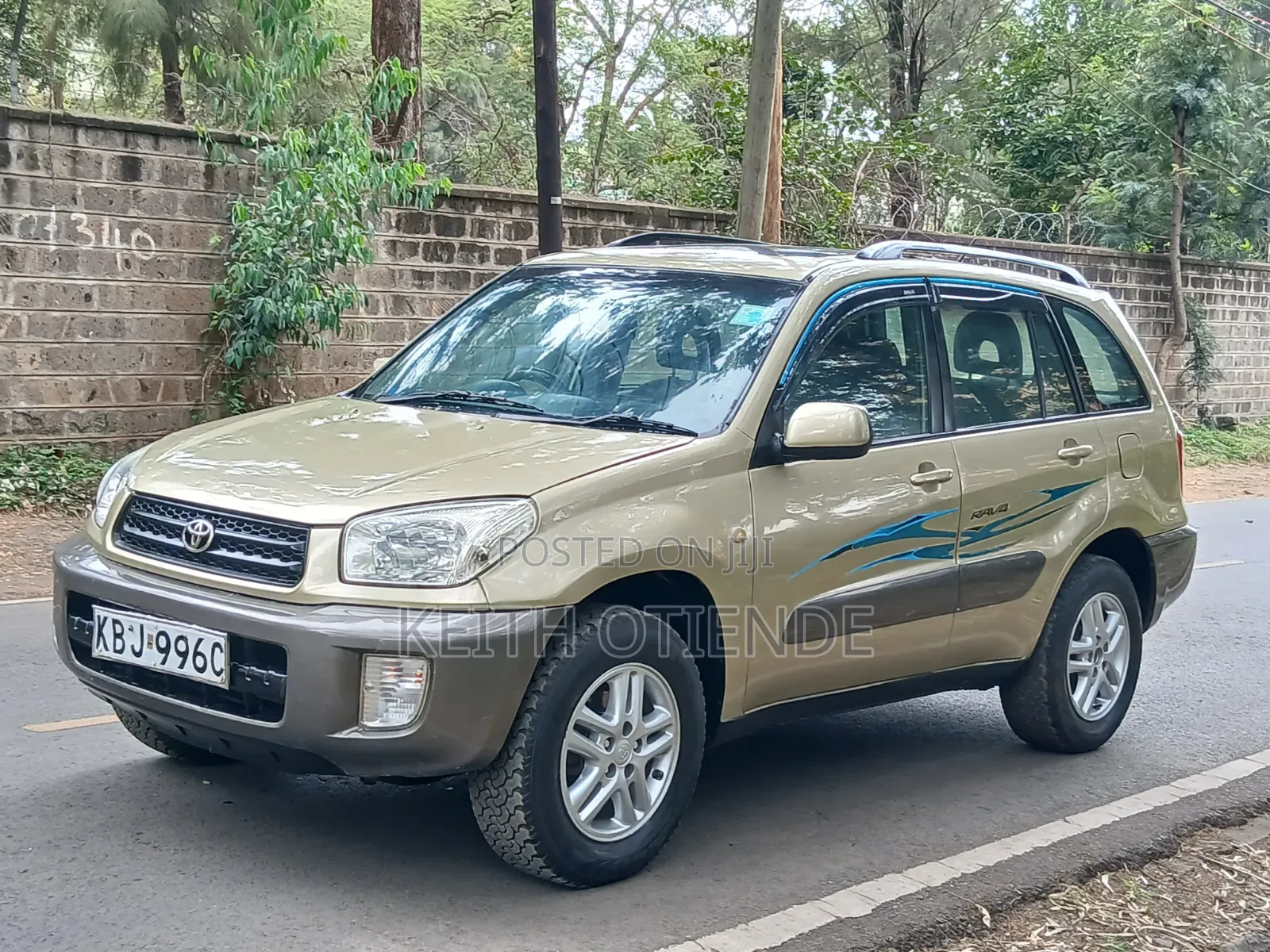 Toyota RAV4 2005 Beige