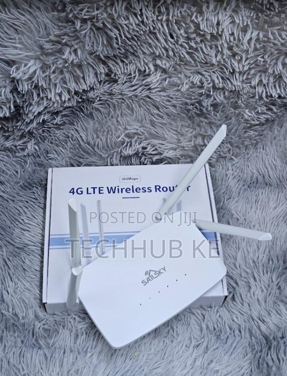 Sailsky 4g Lte Cpe 300 MBPS Universal Wifi All Simcard Router White