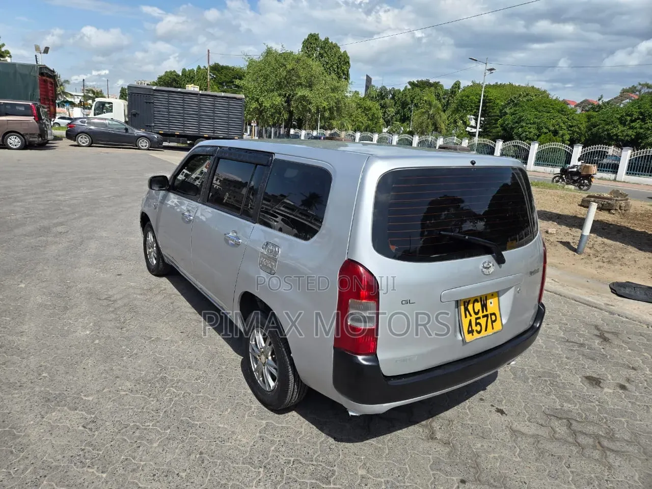 Toyota Probox 2013 Silver