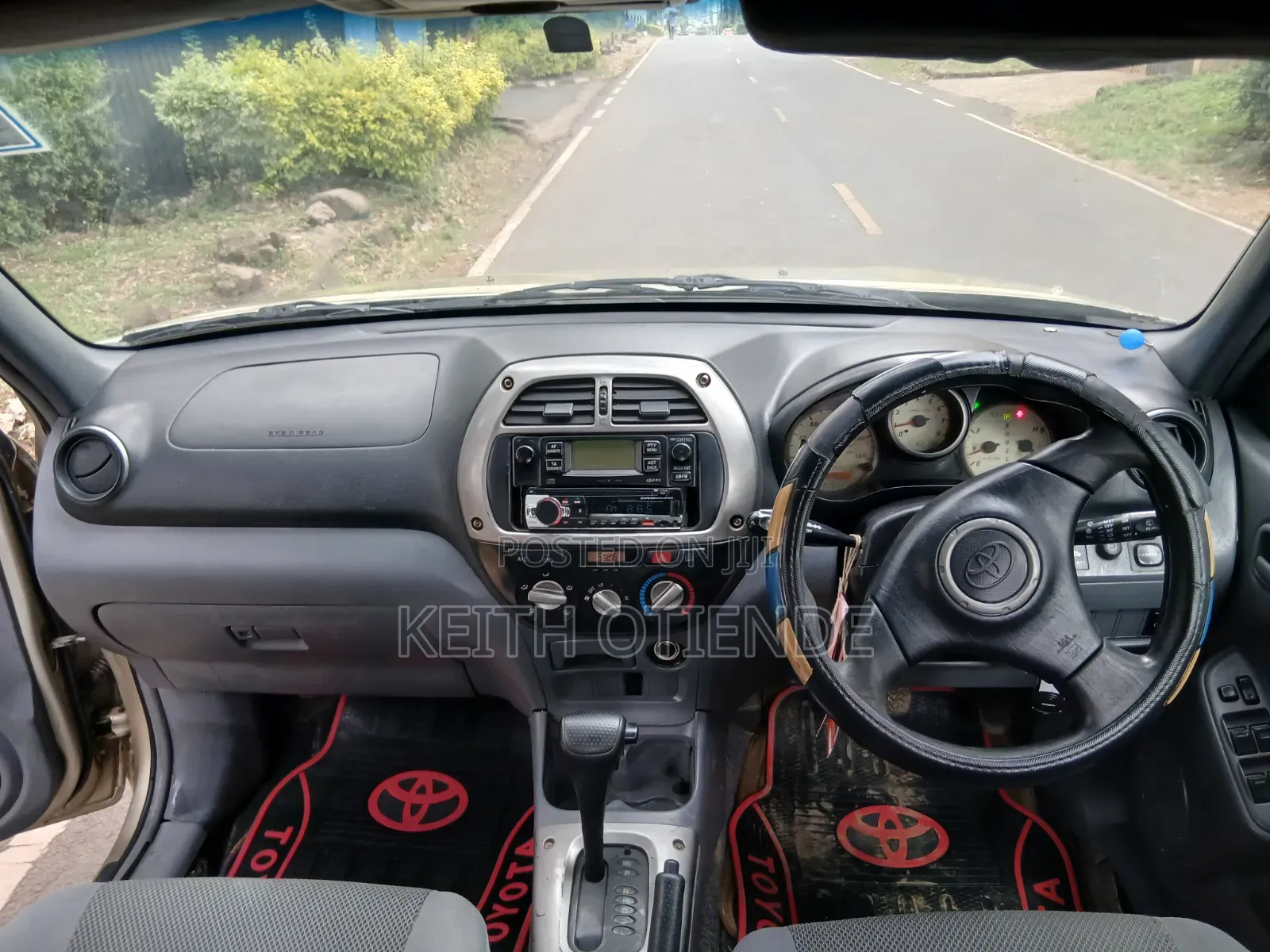 Toyota RAV4 2005 Beige