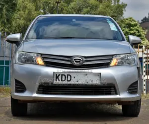 Toyota Axio 2014 Silver