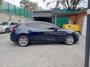 Mazda Axela 2016 Blue