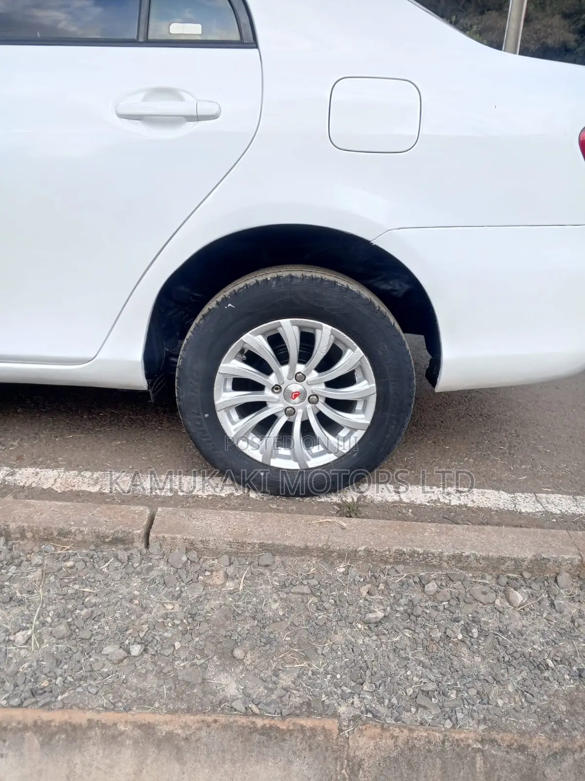 Toyota Axio 1.5 G 2WD 2008 White
