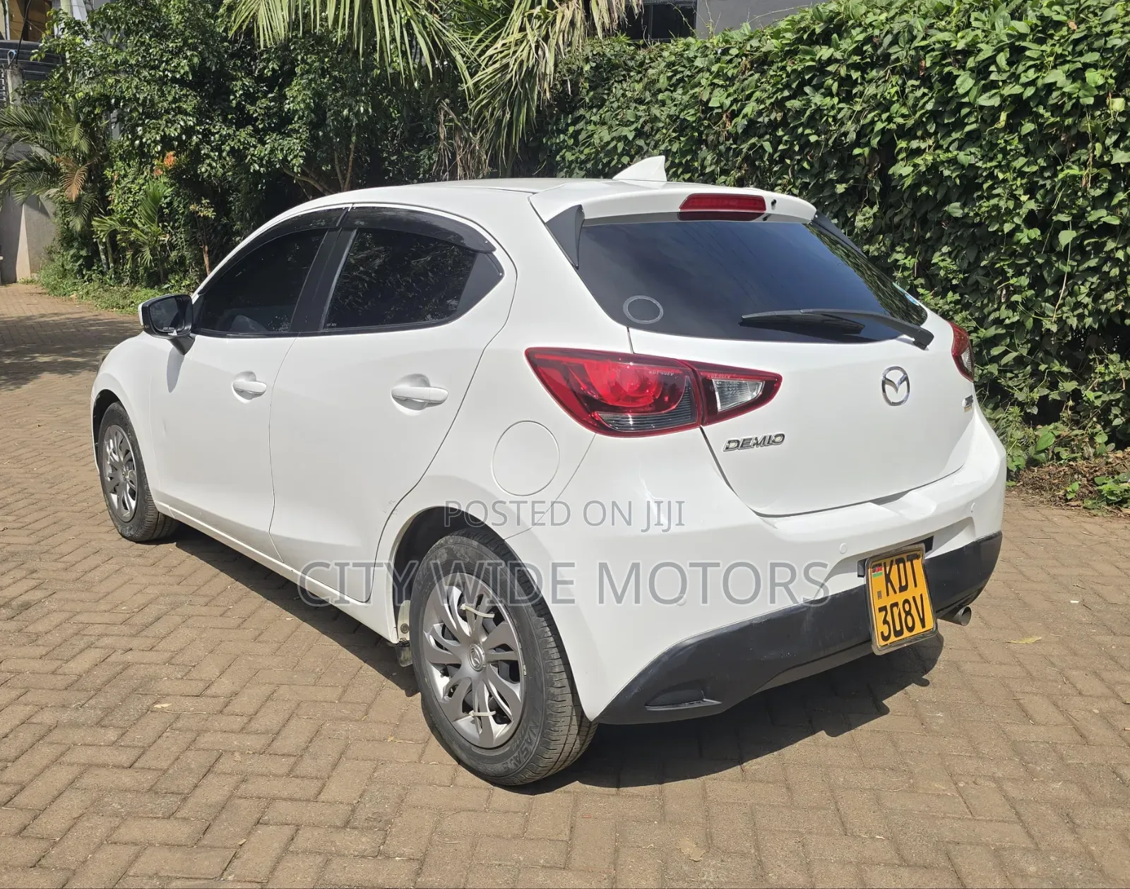 Mazda Demio 2018 White